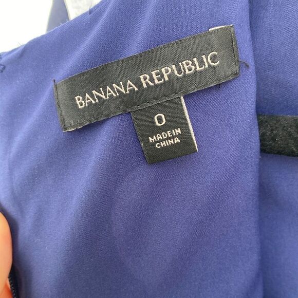 Banana Republic Belle V-Neck Bell‎ Sleeve Floral MIDI Dress Size 0 - Picture 10 of 13